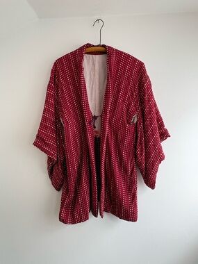 Burgundy and white patterned silk kimono jacket